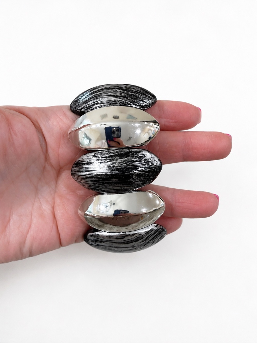 Black & Silver Stretch Statement Wide Bracelet Chunky Silver Tone & Marbled - Picture 5 of 6